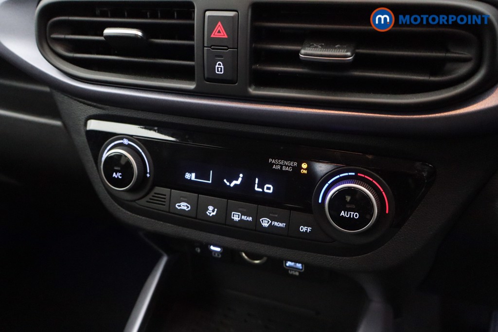 Used Hyundai i10 2024 for sale - 78028800: Photo 15