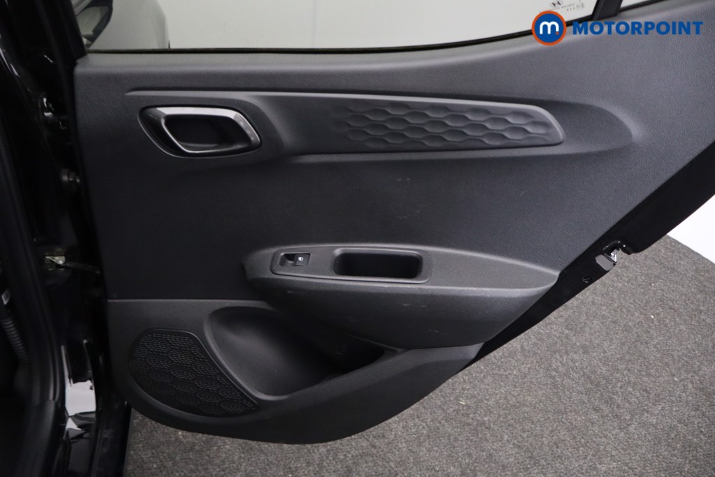 Used Hyundai i10 2024 for sale - 78028800: Photo 25