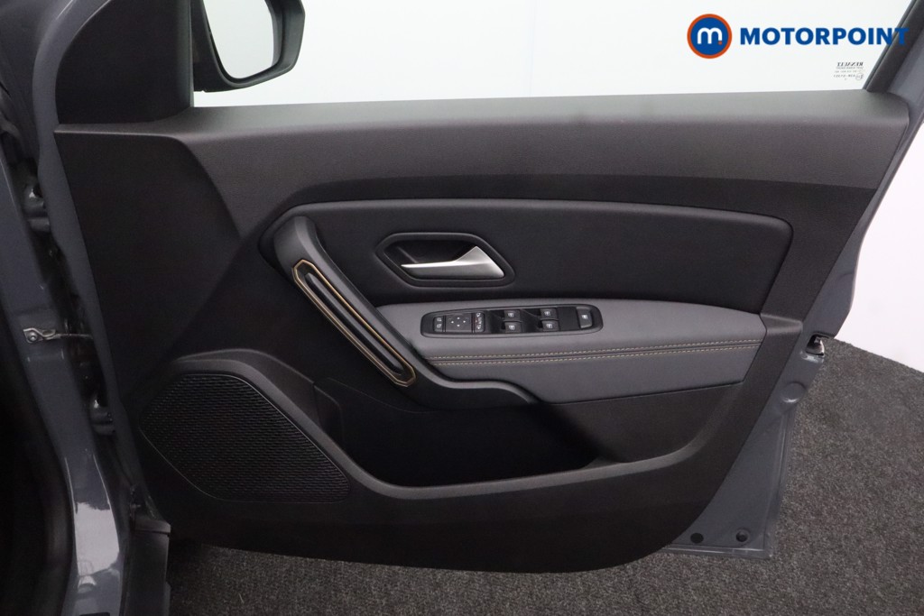 Used Dacia Duster 2023 for sale - 76875893: Photo 25