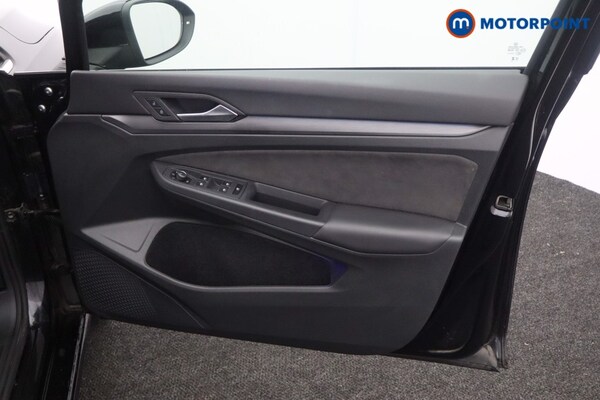 Used Volkswagen Golf 2023 for sale - 76222836: Photo 27