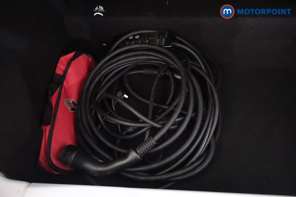 Used Renault Zoe 2020 for sale - 76967991: Photo 46