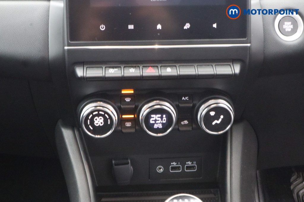 Used Renault Captur 2024 for sale - 77462658: Photo 11