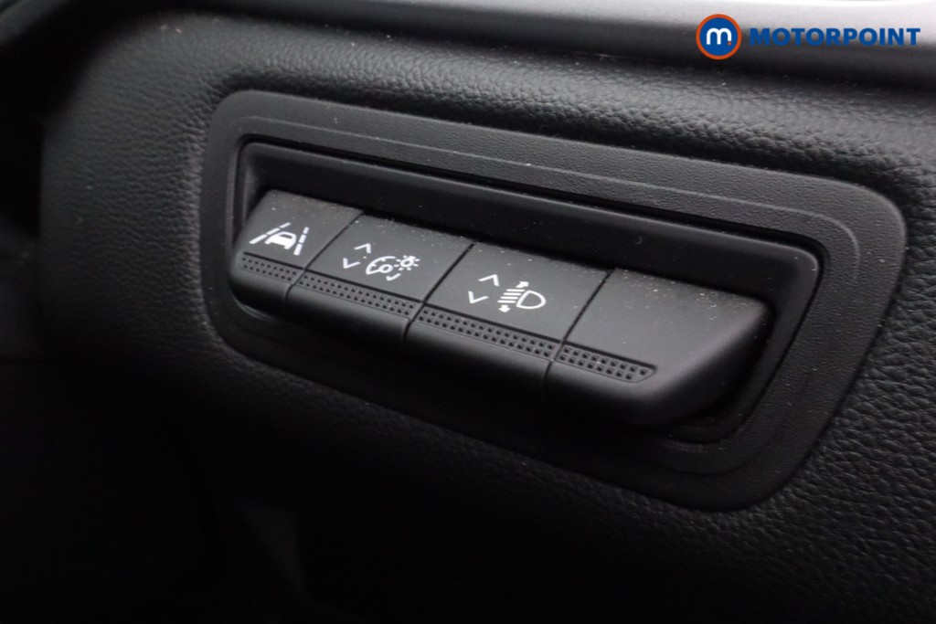 Used Renault Captur 2024 for sale - 77462658: Photo 24