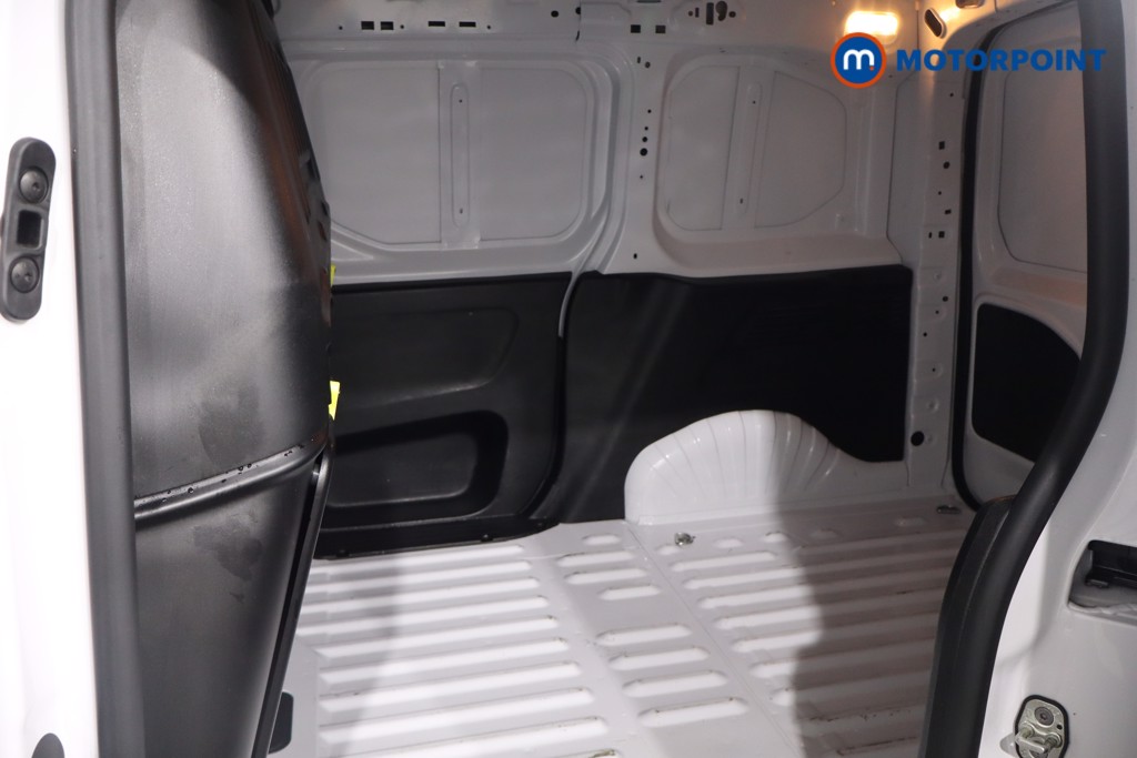 Used Peugeot Partner 2024 for sale - 76705265: Photo 13