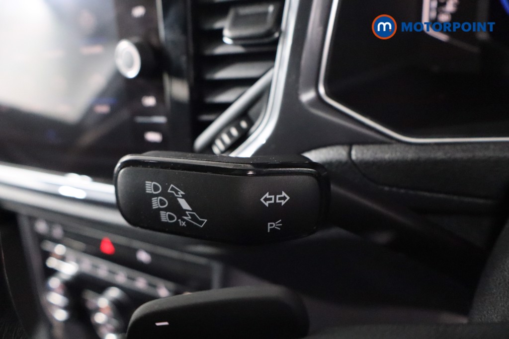 Used Volkswagen T-Roc 2021 for sale - 77897392: Photo 22