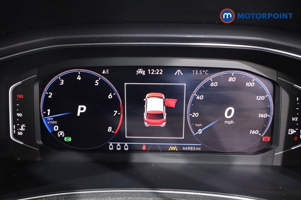 Used Volkswagen T-Roc 2021 for sale - 77897392: Photo 25