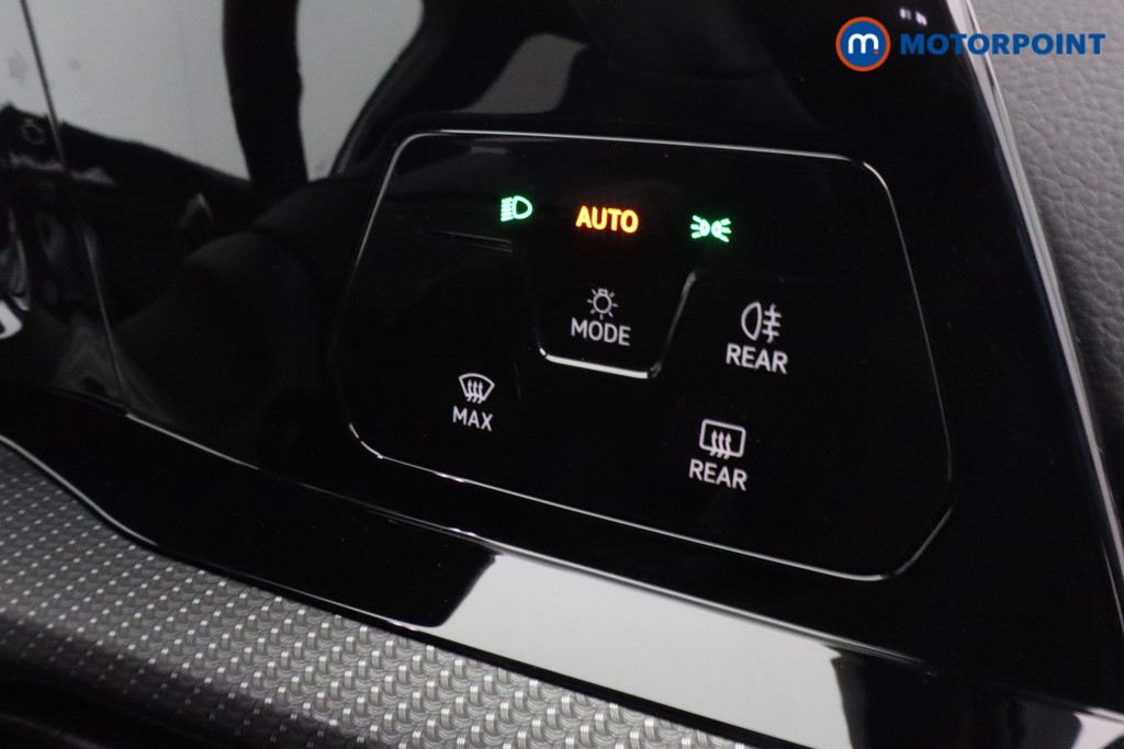 Used Volkswagen Golf 2024 for sale - 77641611: Photo 19