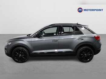 Used Volkswagen T-Roc 2021 for sale - 78479089: Photo