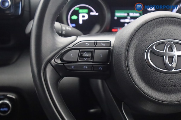 Used Toyota Yaris 2022 for sale - 76127825: Photo 11