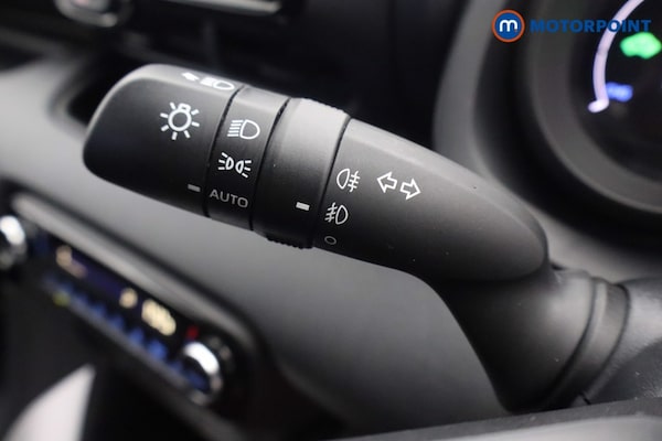 Used Toyota Yaris 2022 for sale - 76127825: Photo 28