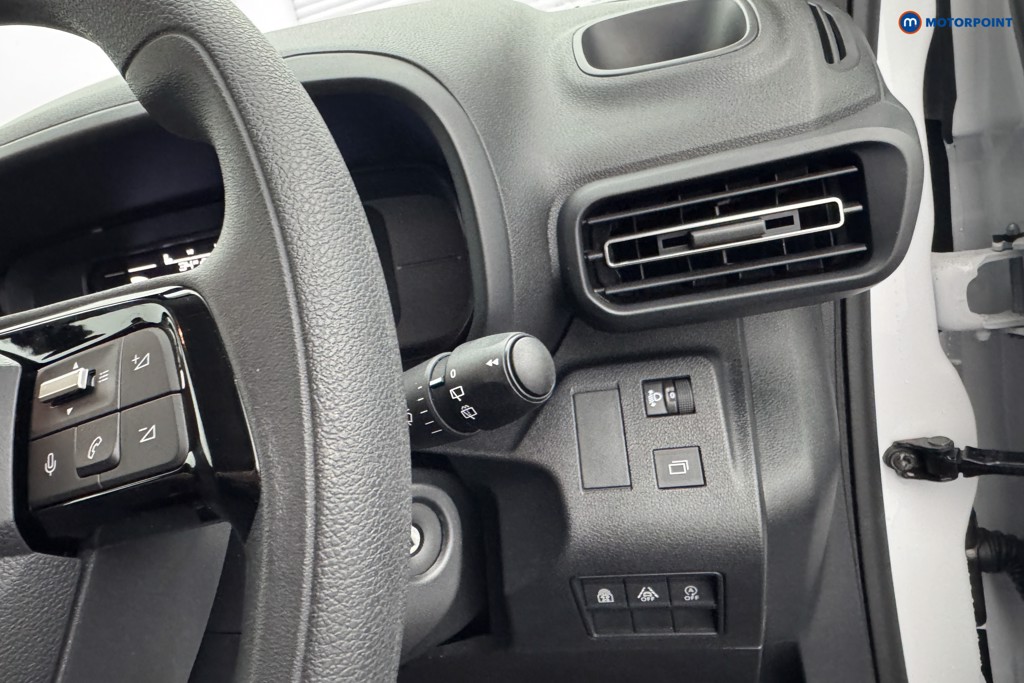 Used Vauxhall Combo 2025 for sale - 76375786: Photo 30