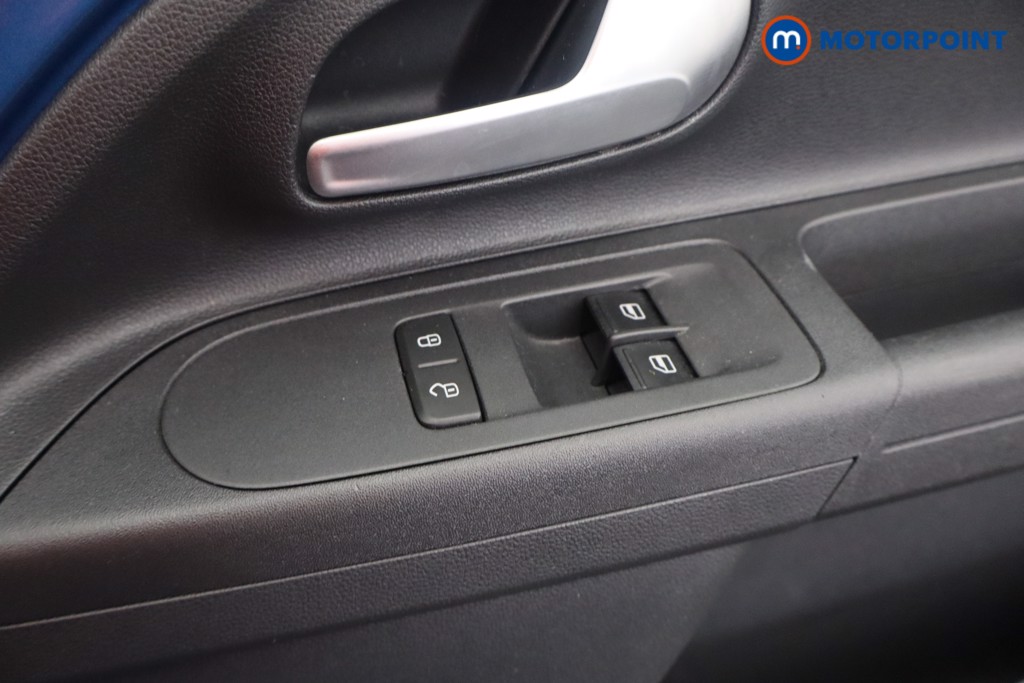 Used Volkswagen up! 2022 for sale - 76127802: Photo 16