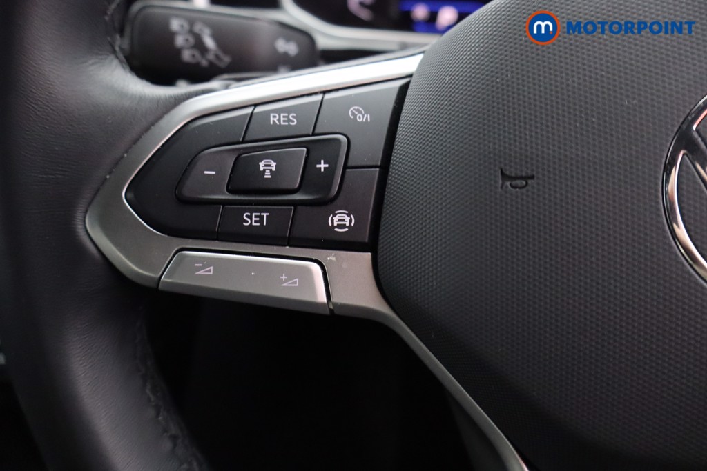 Used Volkswagen T-Roc for sale - 78109762: Photo 11