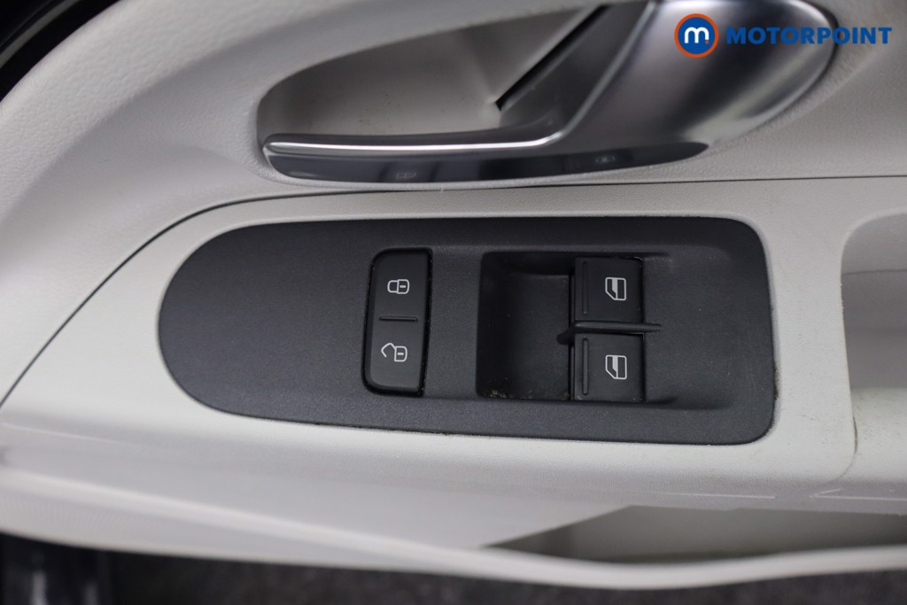 Used Volkswagen up! 2017 for sale - 76316571: Photo 21