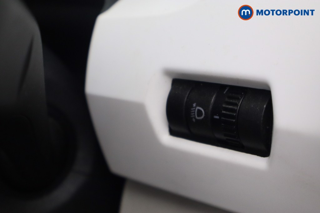 Used Volkswagen up! 2017 for sale - 76316571: Photo 27