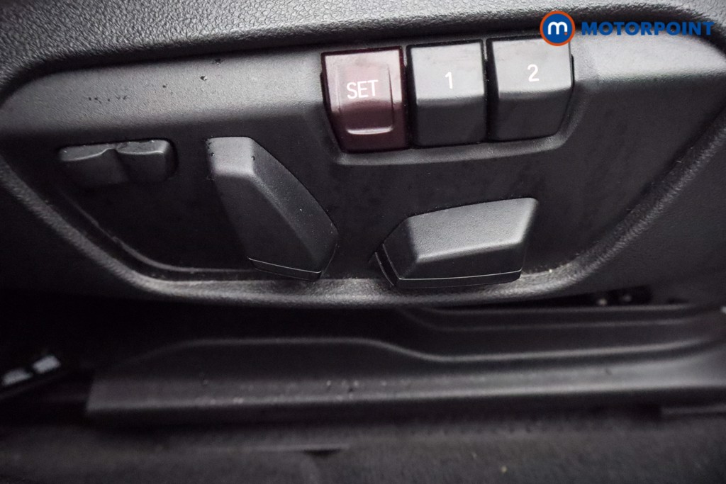 Used BMW 1 Series 2020 for sale - 76984975: Photo 24