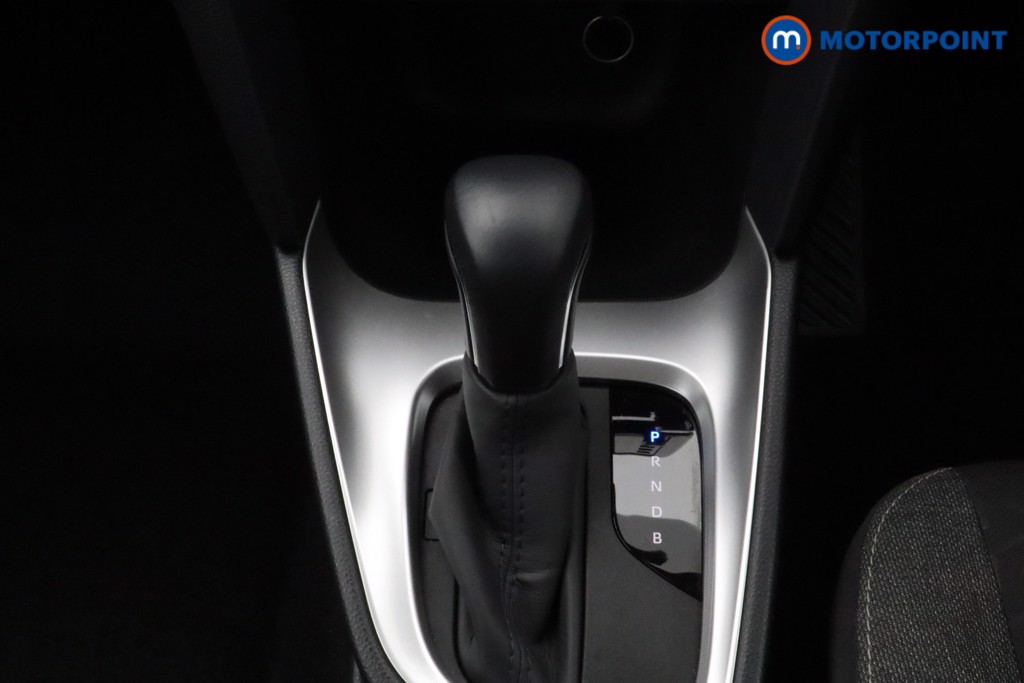 Used Toyota Yaris Cross 2023 for sale - 76933997: Photo 15