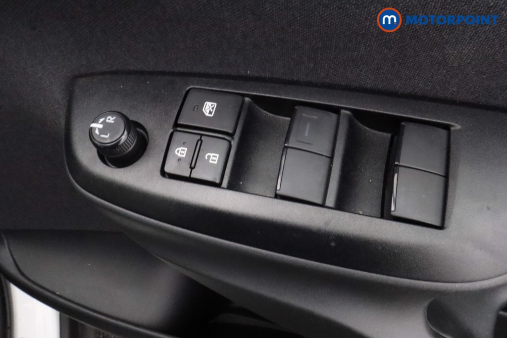 Used Toyota Yaris Cross 2023 for sale - 76933997: Photo 19