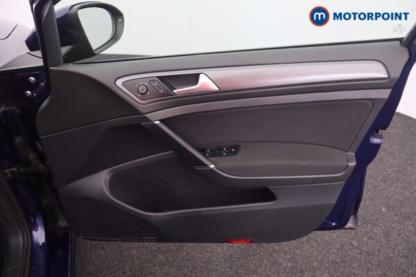 Used Volkswagen Golf 2018 for sale - 76131829: Photo 20
