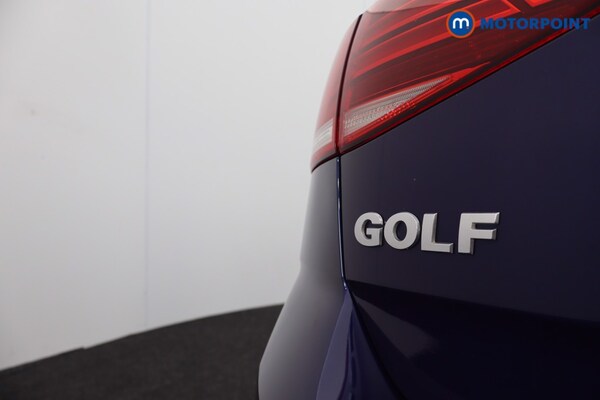 Used Volkswagen Golf 2018 for sale - 76131829: Photo 36