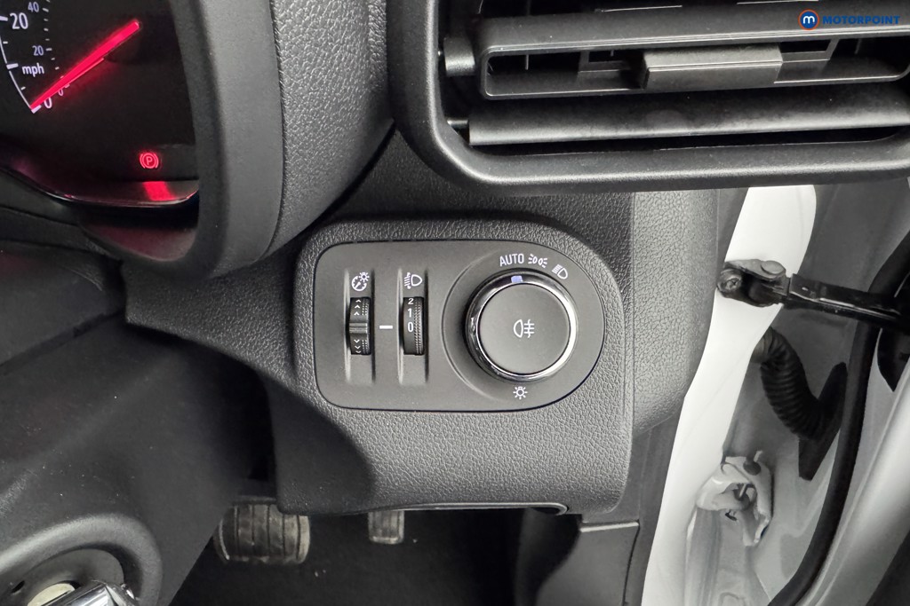 Used Vauxhall Combo 2024 for sale - 76311976: Photo 21