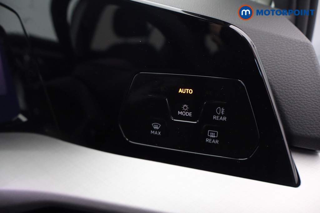 Used Volkswagen Golf 2025 for sale - 78153280: Photo 25