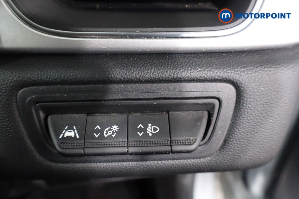 Used Renault Captur 2021 for sale - 76545655: Photo 30