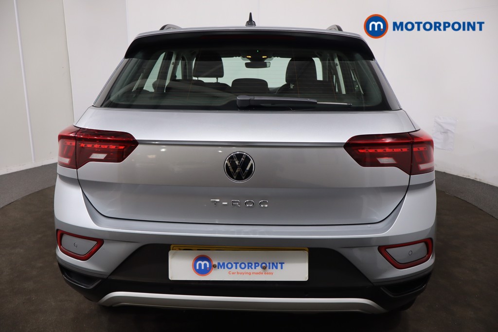 Used Volkswagen T-Roc 2023 for sale - 76545531: Photo 26