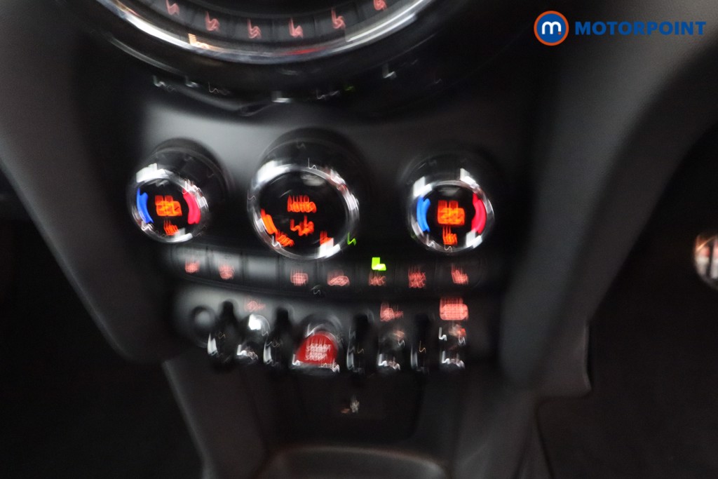 Used MINI Hatch 2020 for sale - 76557673: Photo 11