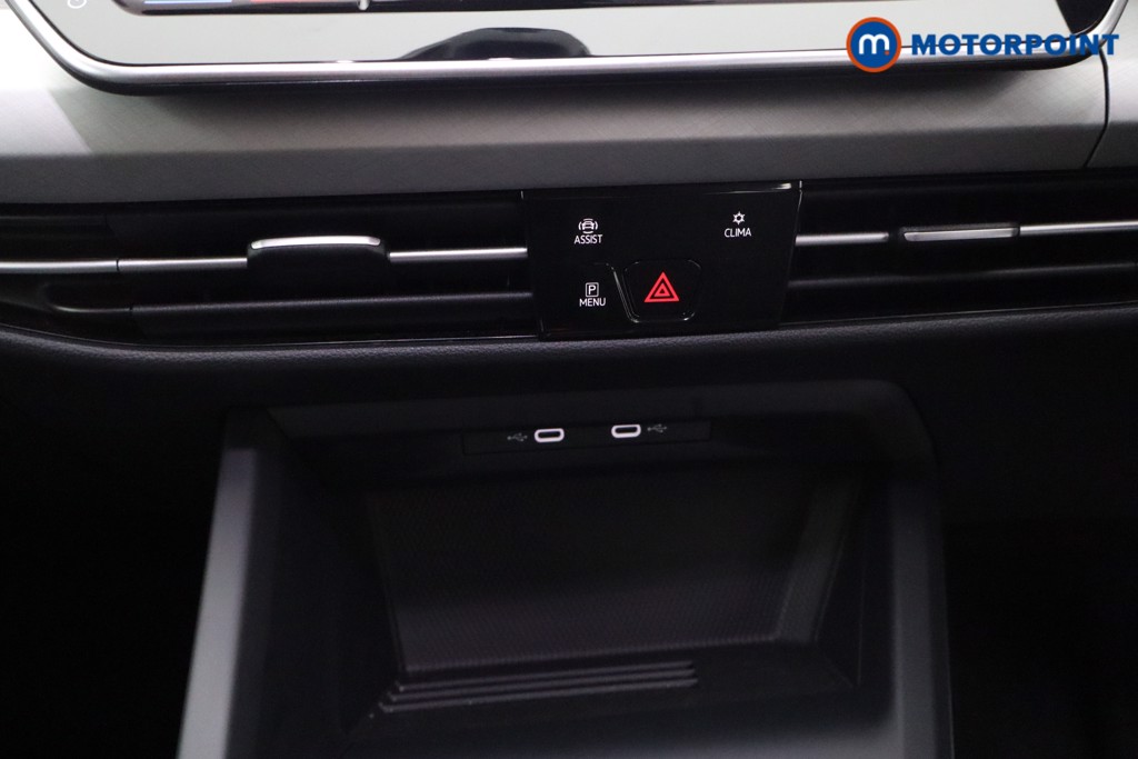 Used Volkswagen Golf 2025 for sale - 77275120: Photo 11