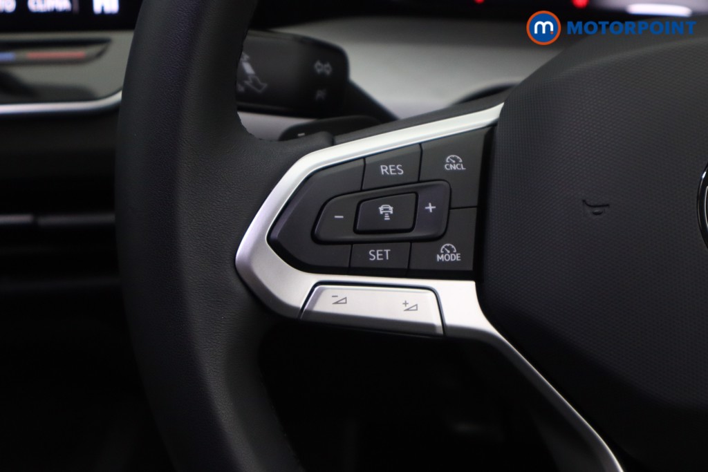 Used Volkswagen Golf 2025 for sale - 77275120: Photo 15