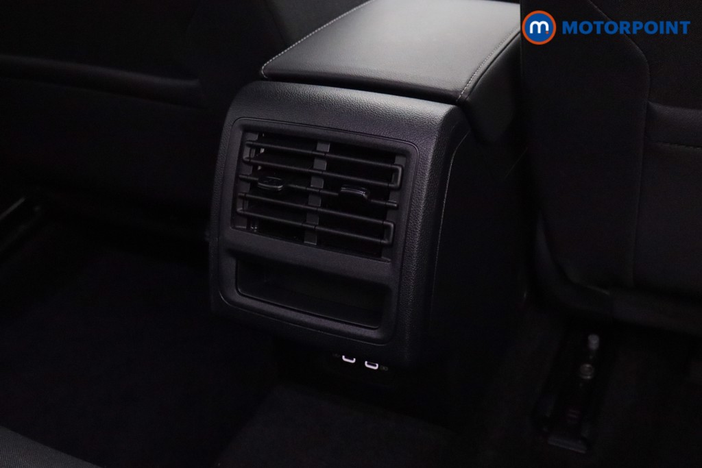 Used Volkswagen Golf 2025 for sale - 77275120: Photo 18