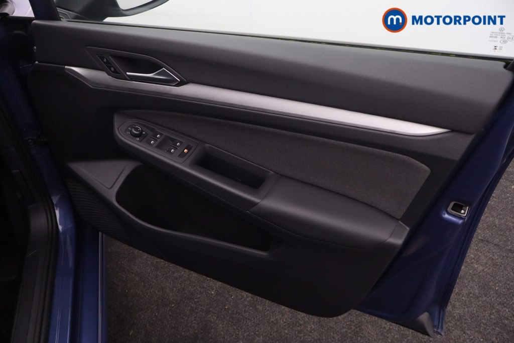 Used Volkswagen Golf 2025 for sale - 77275120: Photo 26