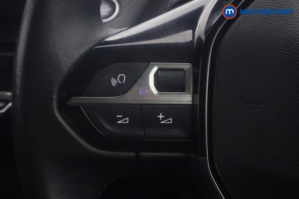 Used Peugeot 208 2021 for sale - 76933934: Photo 13