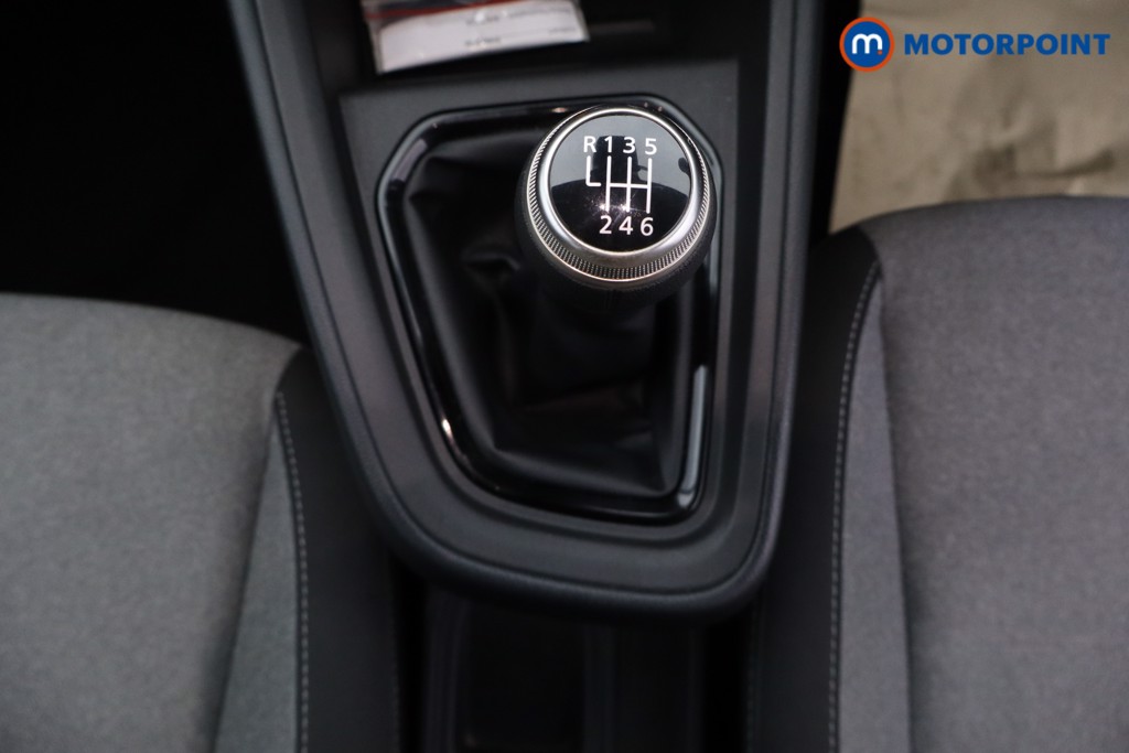 Used Renault Clio 2024 for sale - 77064135: Photo 12