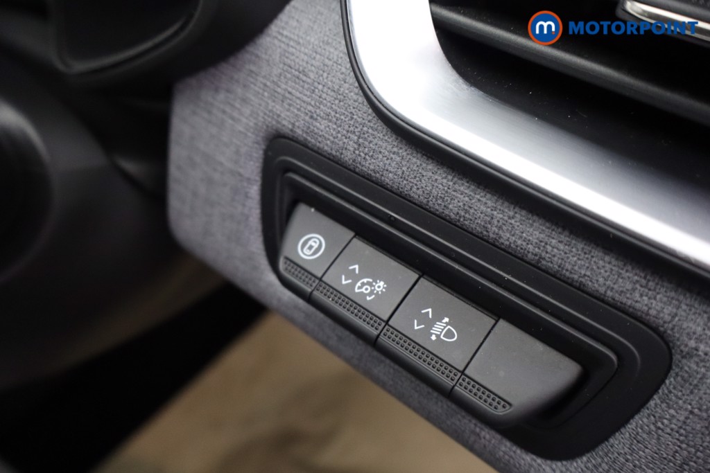 Used Renault Clio 2024 for sale - 77064135: Photo 22