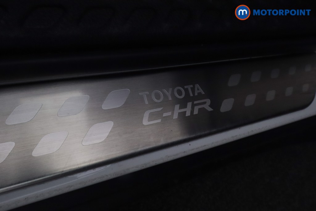 Used Toyota C-HR 2019 for sale - 77834573: Photo 29
