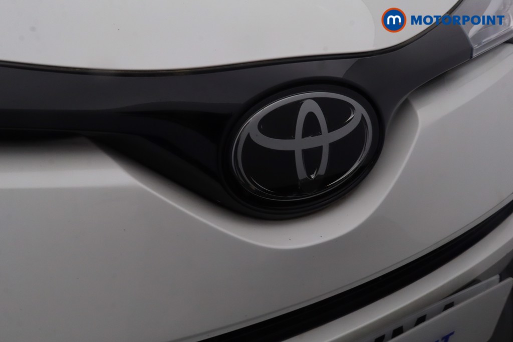 Used Toyota C-HR 2019 for sale - 77834573: Photo 39