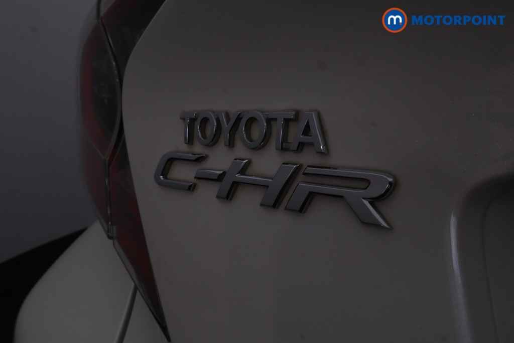 Used Toyota C-HR 2019 for sale - 77834573: Photo 45