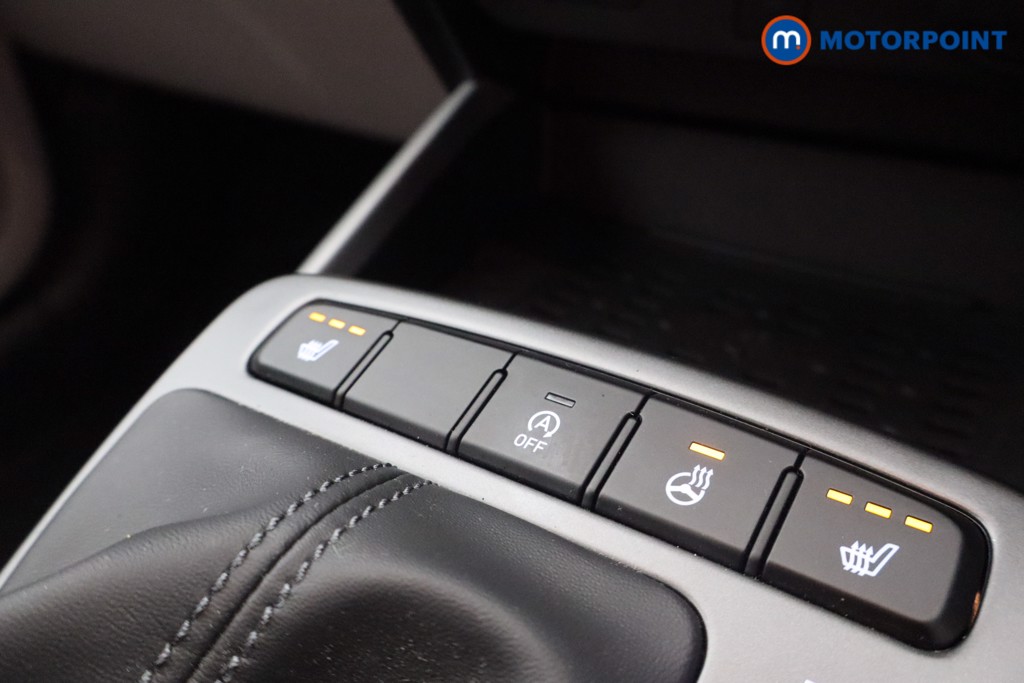 Used Hyundai i10 2023 for sale - 76554600: Photo 19