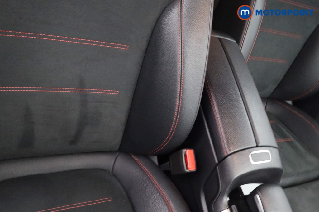 Used Mercedes-Benz GLB 2022 for sale - 77374041: Photo 25