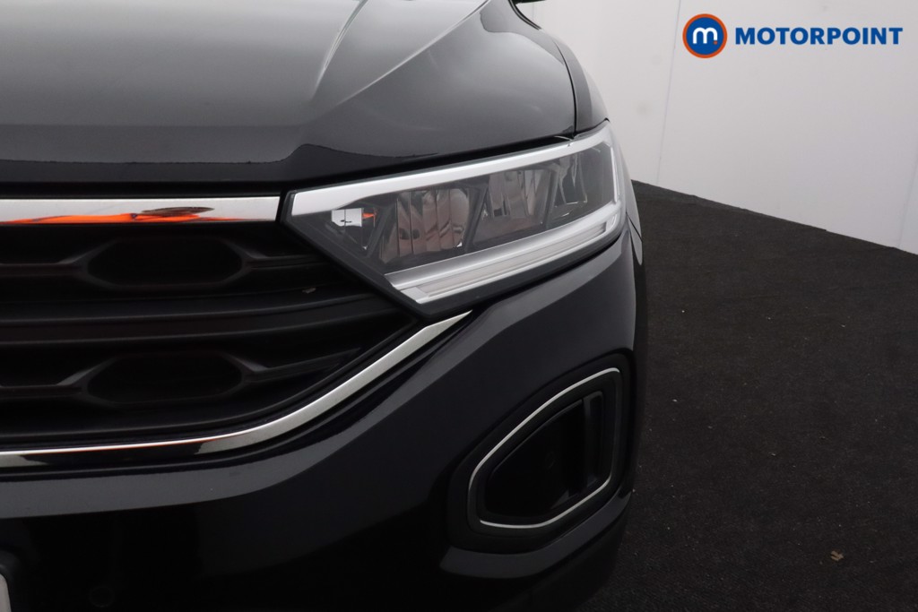 Used Volkswagen T-Roc 2022 for sale - 76641228: Photo 39