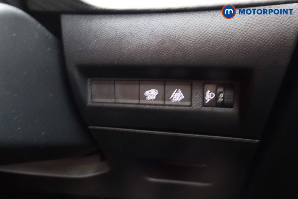 Used Peugeot 208 2021 for sale - 76491296: Photo 11