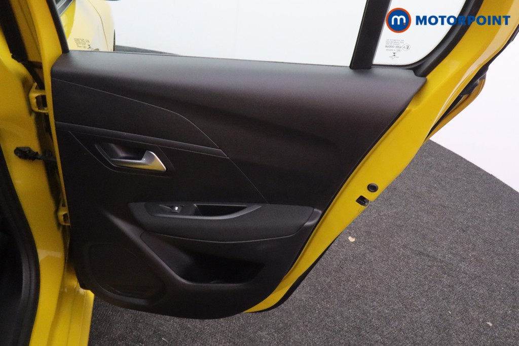 Used Peugeot 208 2021 for sale - 76491296: Photo 15