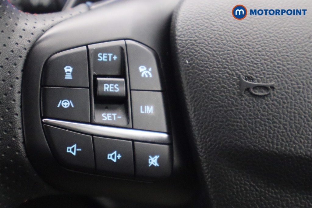 Used Ford Focus 2023 for sale - 77077596: Photo 11