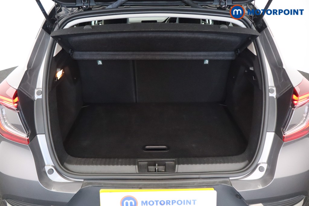 Used Renault Captur 2024 for sale - 76685129: Photo 44