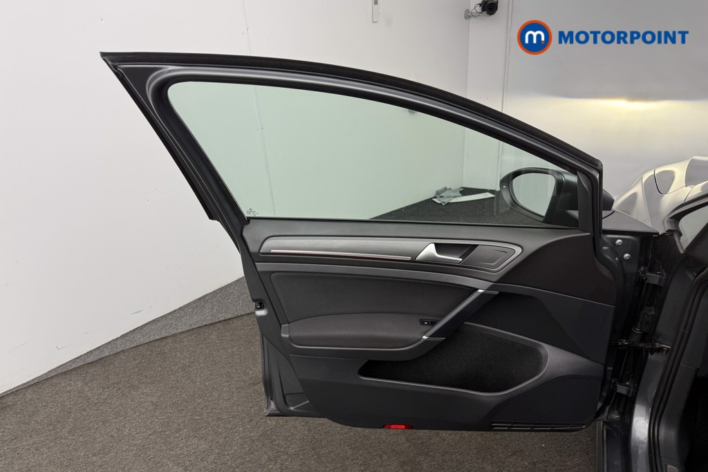 Used Volkswagen Golf 2019 for sale - 76394533: Photo 12