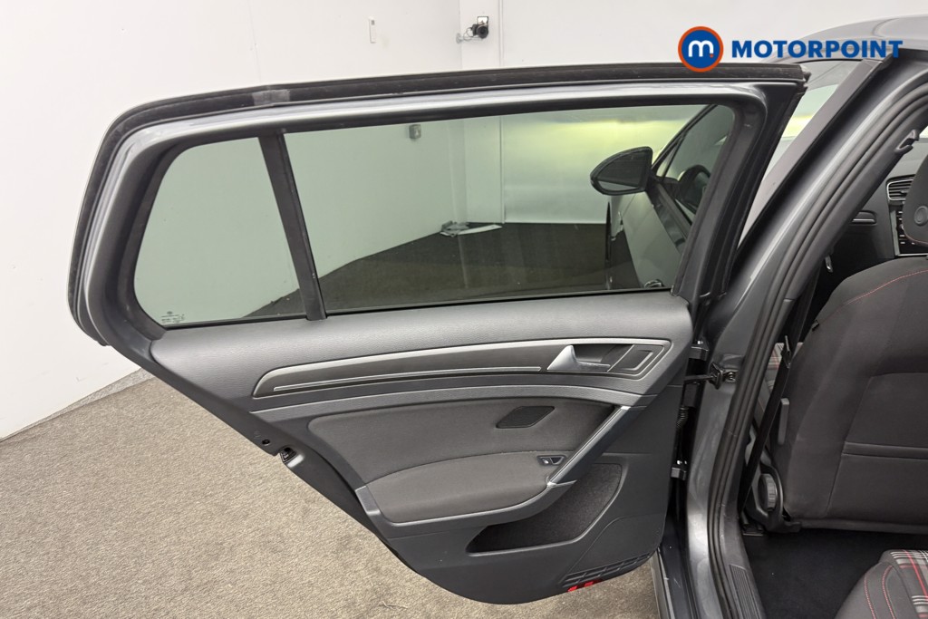 Used Volkswagen Golf 2019 for sale - 76394533: Photo 15