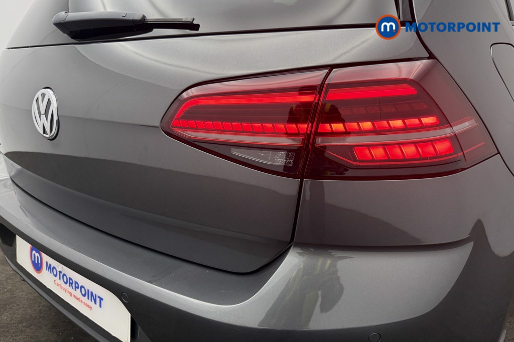 Used Volkswagen Golf 2019 for sale - 76394533: Photo 18