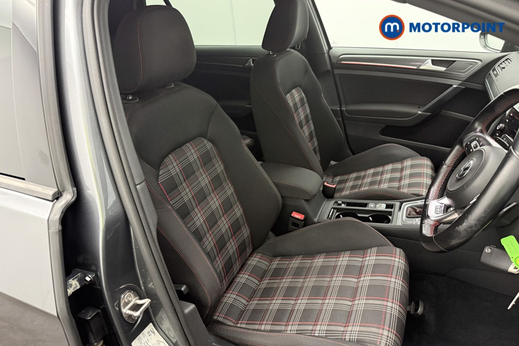 Used Volkswagen Golf 2019 for sale - 76394533: Photo 26